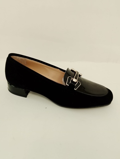 Z_945_D CAMOSCIO NERO VERN NERO.jpg